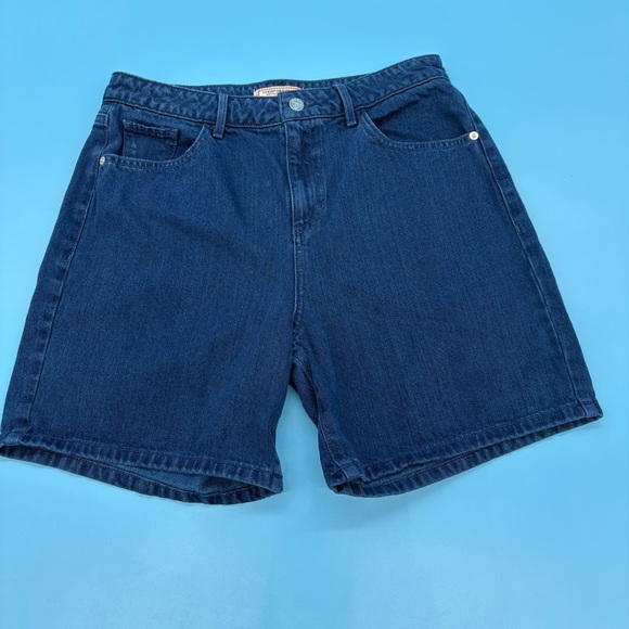 Guess Vintage Blue Jean Shorts Classic Style Size 29 - Picture 1 of 8